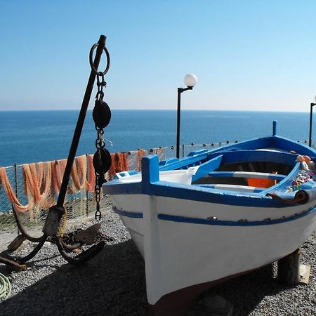 Mareblu Bed and Breakfast Cefalù Exteriör bild