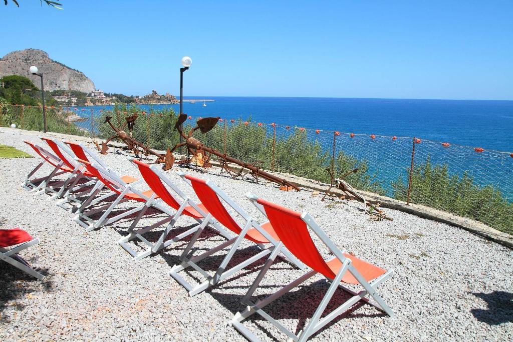 Mareblu Bed and Breakfast Cefalù Exteriör bild